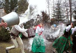 Tradition in Poland - Wet Monday in Poland - "Śmigus-Dyngus" - After Brexit  Support | 2018